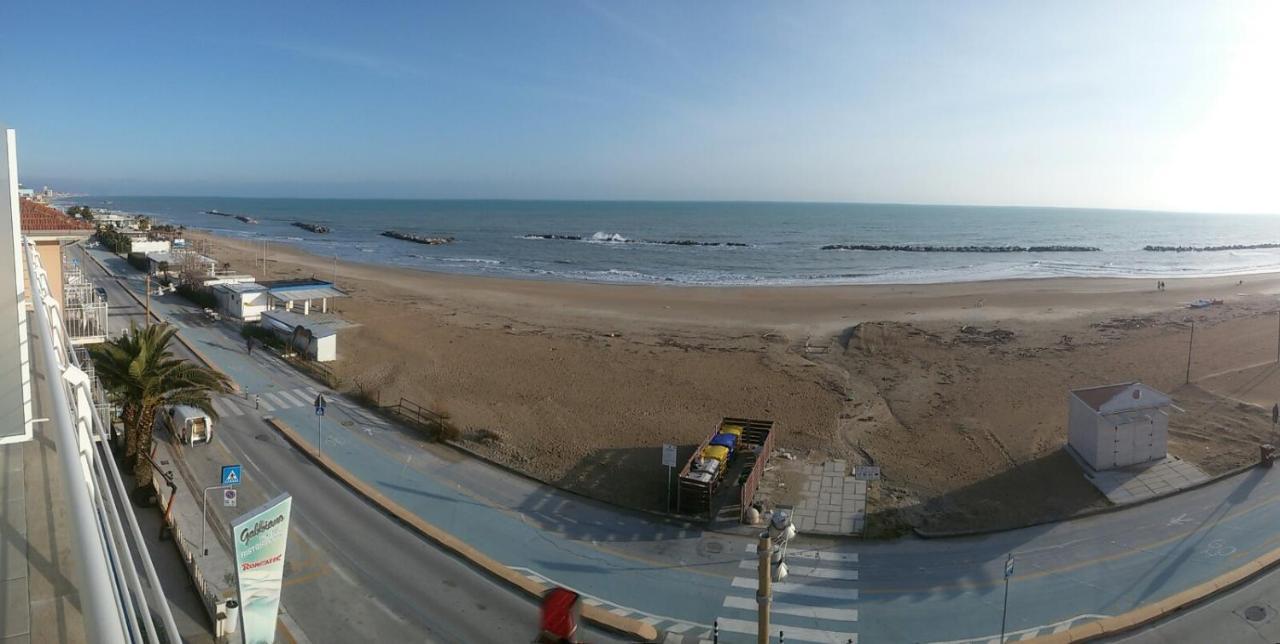 Gabbiano Hotel Civitanova Marche Exterior foto